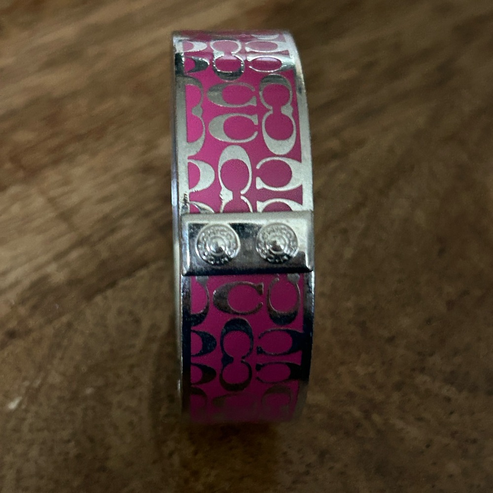 Pink coach bangle bracelet - Picture 3 of 3